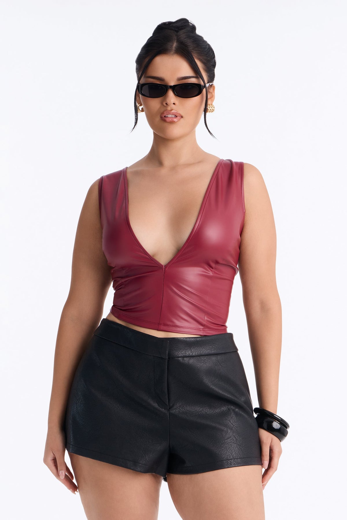 Cropped Feminino Decote V Preto – Doce Malícia