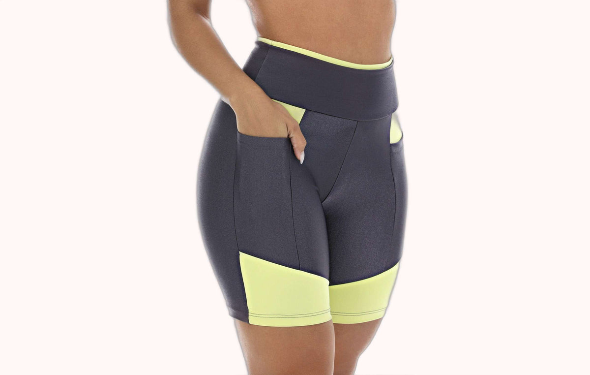 Bermuda com bolso e detalhe em verde neon – Doce Malícia