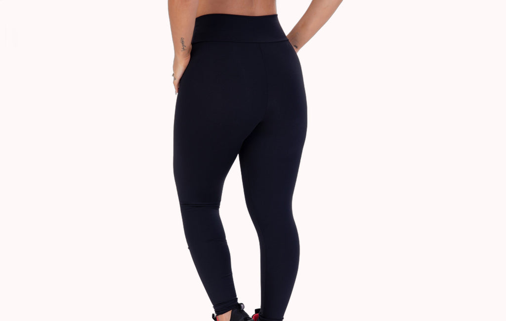 Calça legging preta básica – Doce Malícia