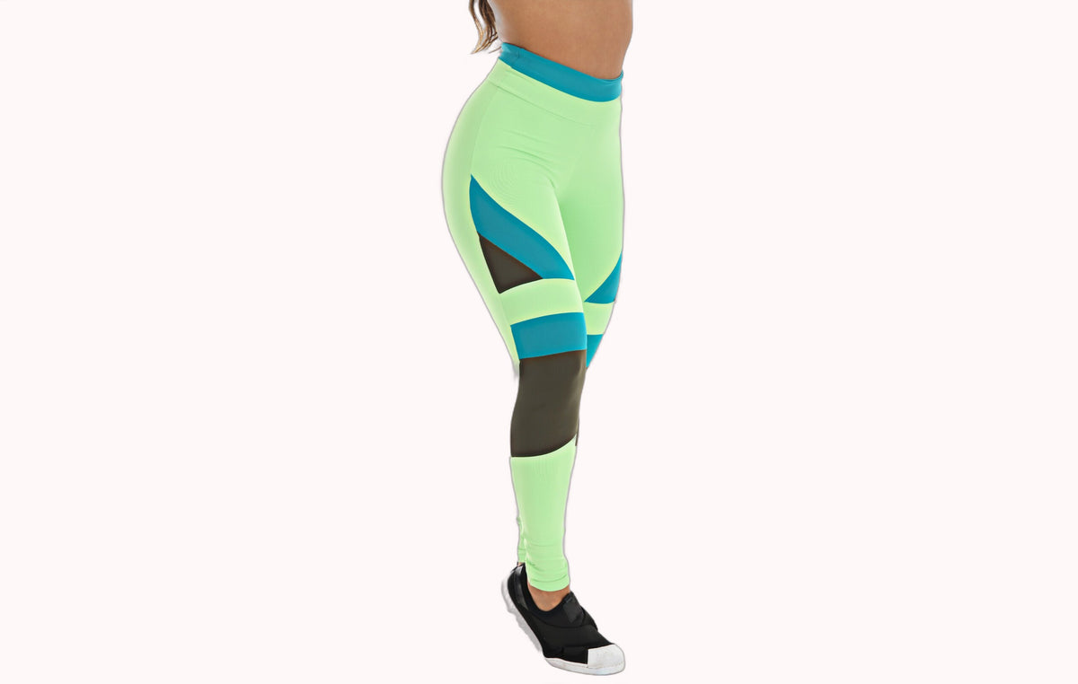 Calça Legging Verde com Recortes