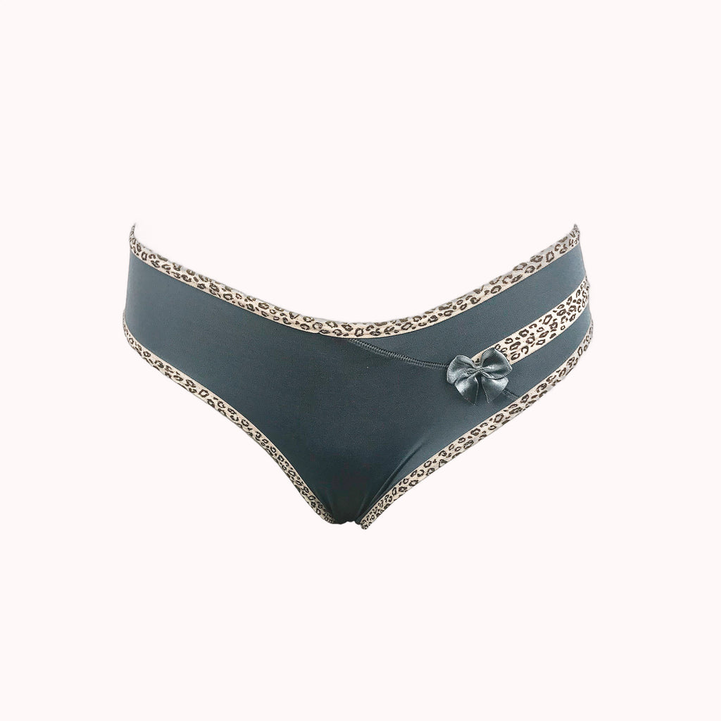 Calcinha com aviamento estampado – Doce Malícia