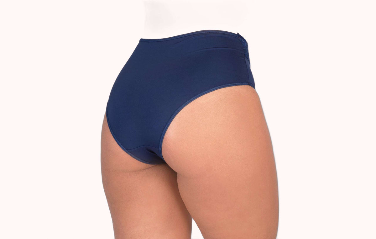 Calcinha conforto com renda na frente – Doce Malícia