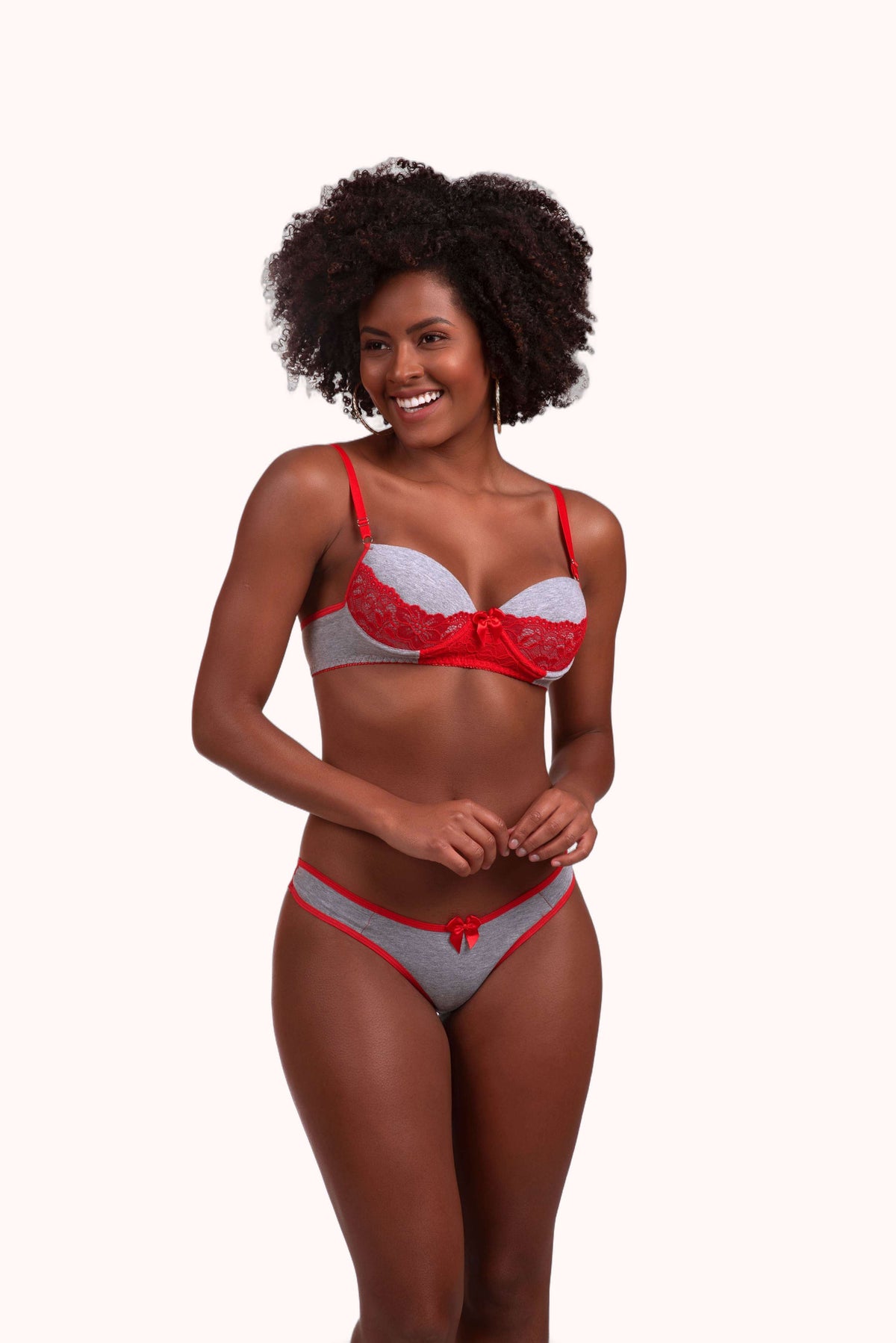 Conjunto com detalhe em renda – Doce Malícia