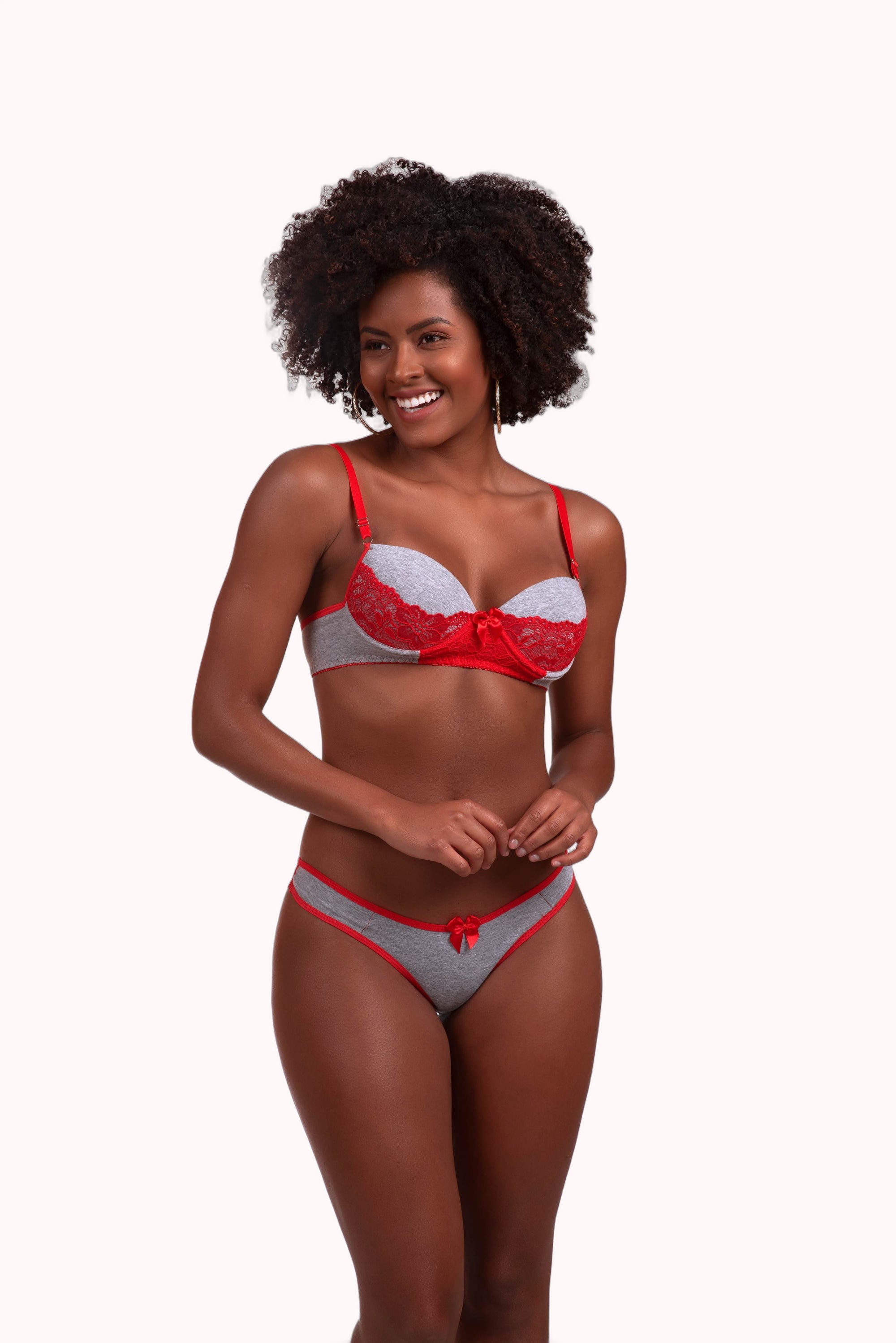 Conjunto com detalhe em renda – Doce Malícia