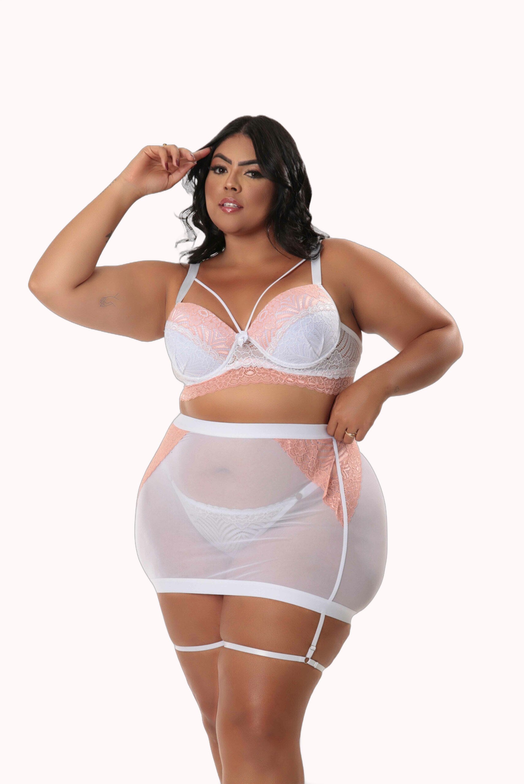 Conjunto Plus Size com Saia Fetiche – Doce Malícia