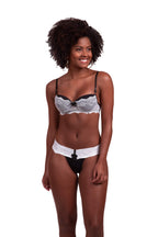 Conjunto em renda bicolor em Branco – Doce Malícia