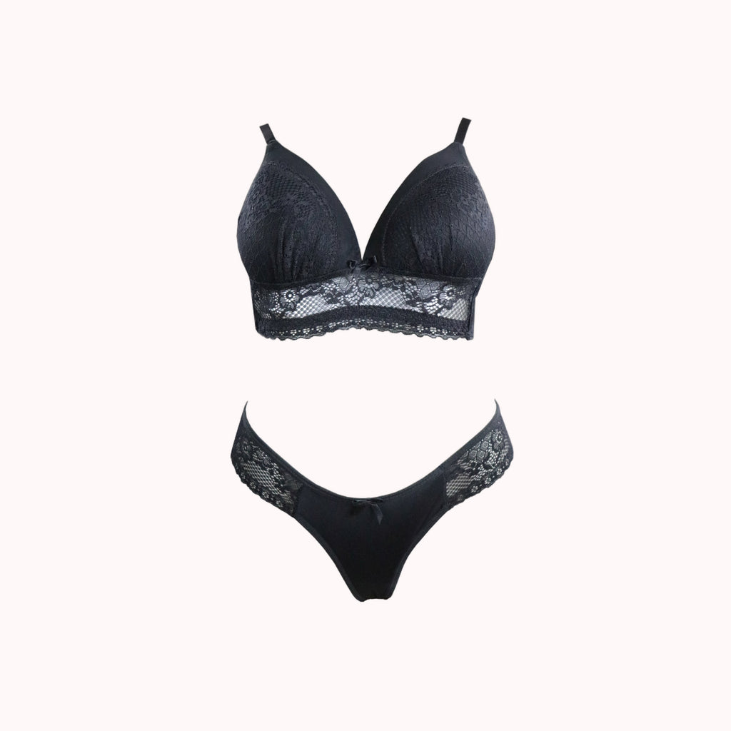 Conjunto em renda com bojo – Doce Malícia