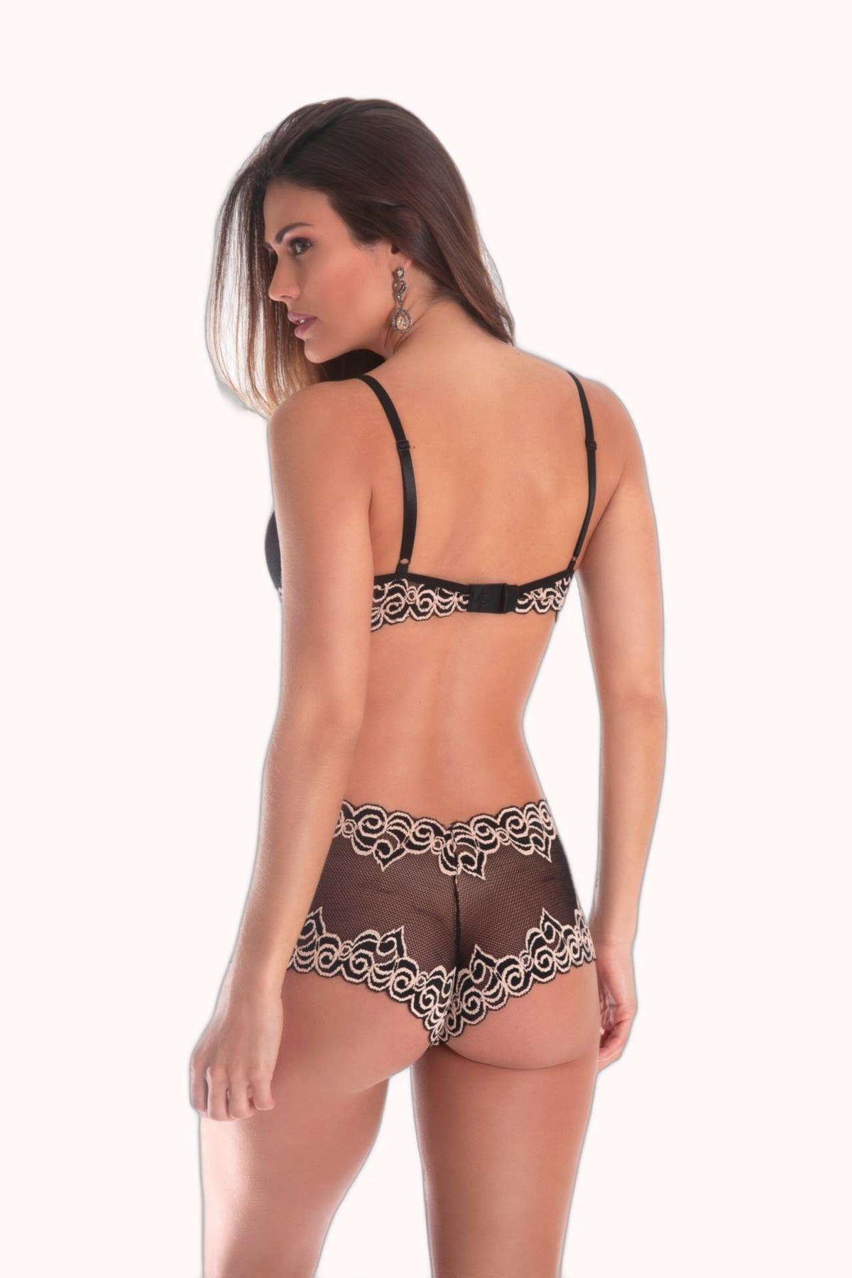 Conjunto de lingerie em renda – Doce Malícia