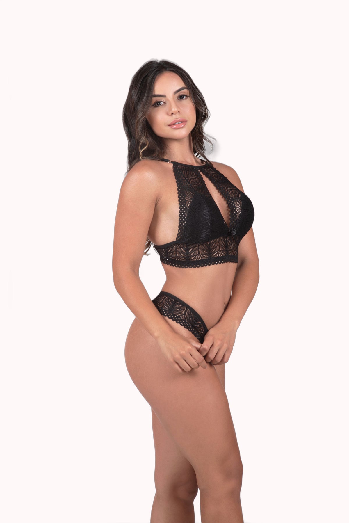 Conjunto de lingerie estilo decote – Doce Malícia