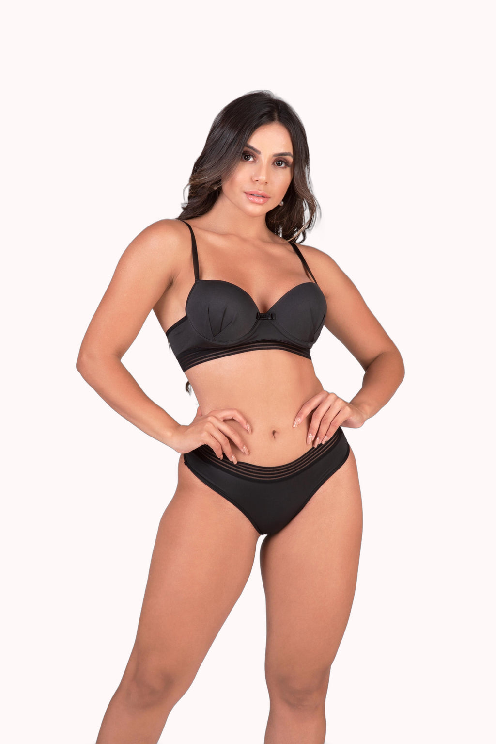 Conjunto em microfibra com elástico bordado – Doce Malícia