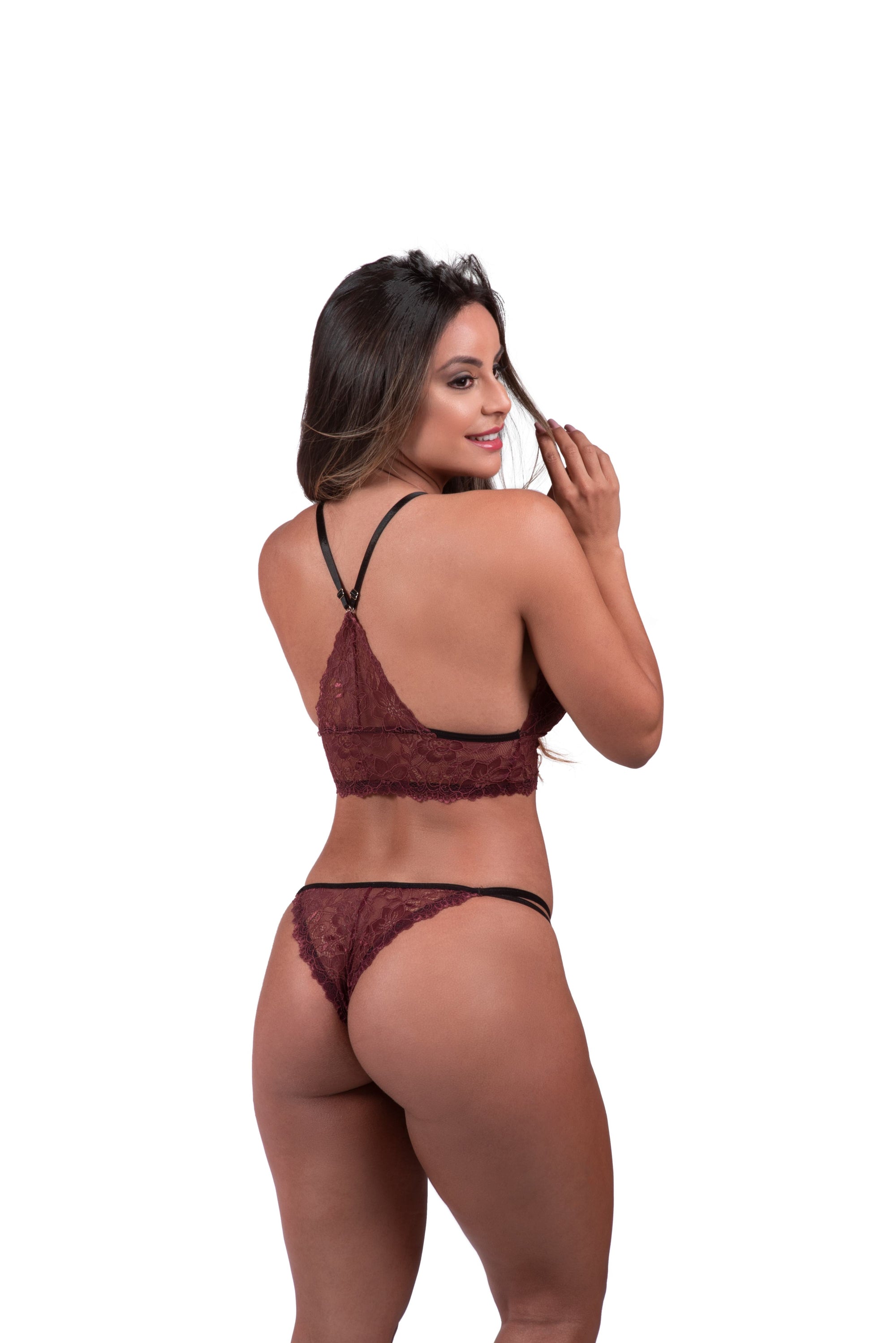 Conjunto em renda com strappy preto em Branco – Doce Malícia