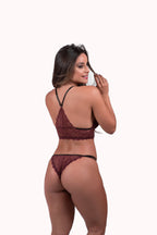 Conjunto em renda com strappy preto – Doce Malícia
