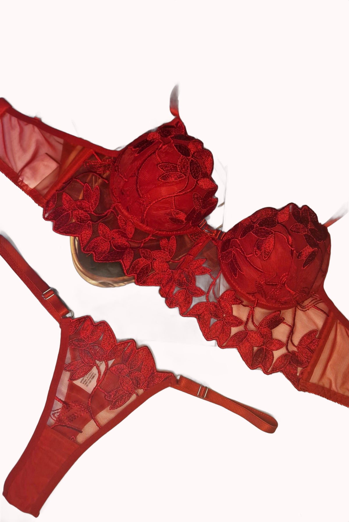 Conjunto Sensual em Tule Bordado – Doce Malícia