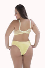 Conjunto Plus Size com detalhes em Renda – Doce Malícia
