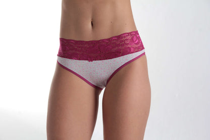 Calcinha estampada com renda em azul – Doce Malícia