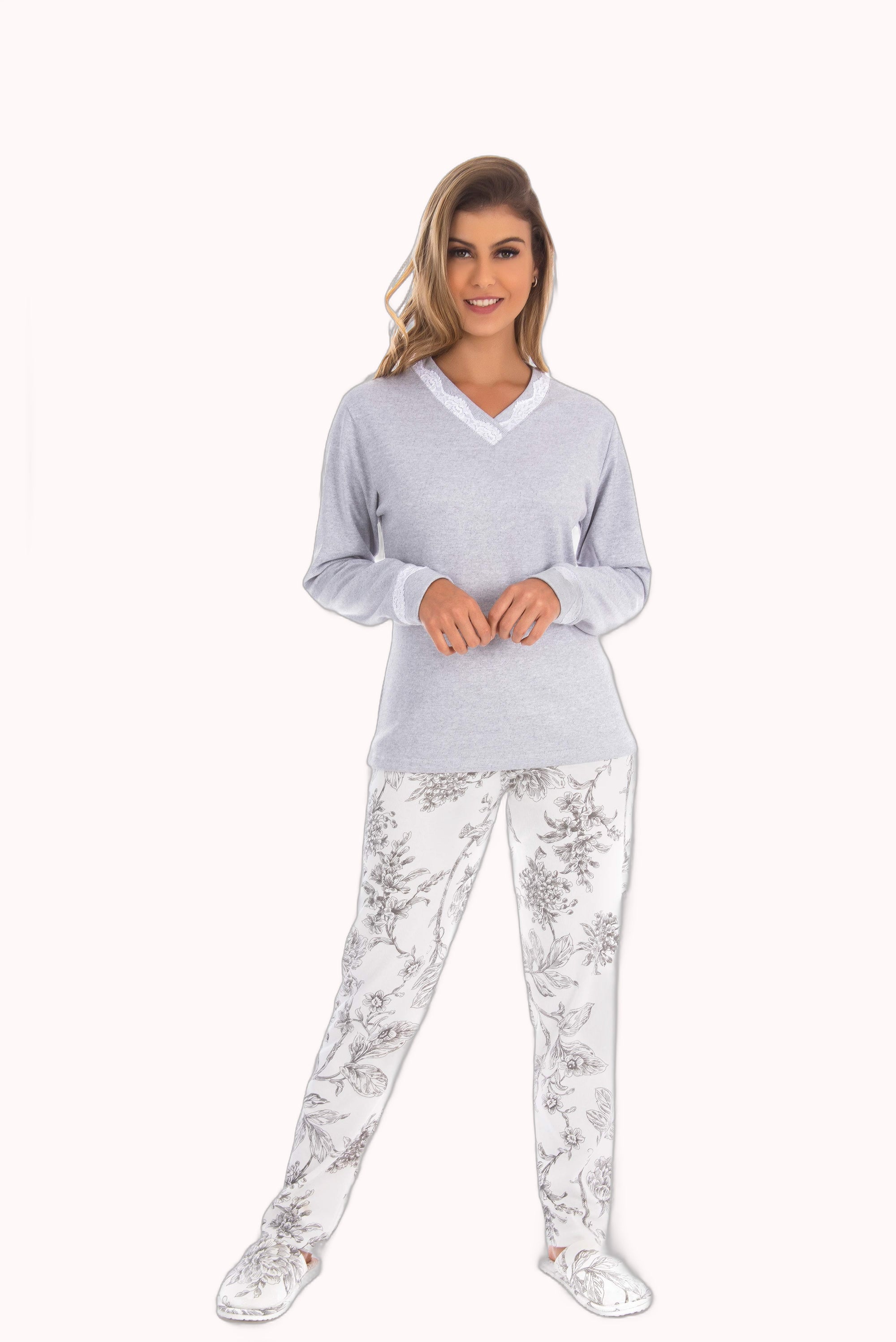 Pijama com calça estampada e detalhe em renda – Doce Malícia