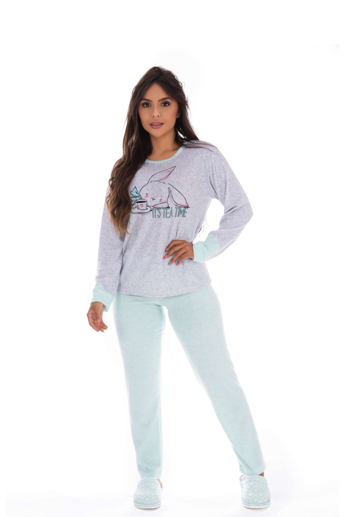 Pijama em plush com estampa em estampas variadas – Doce Malícia