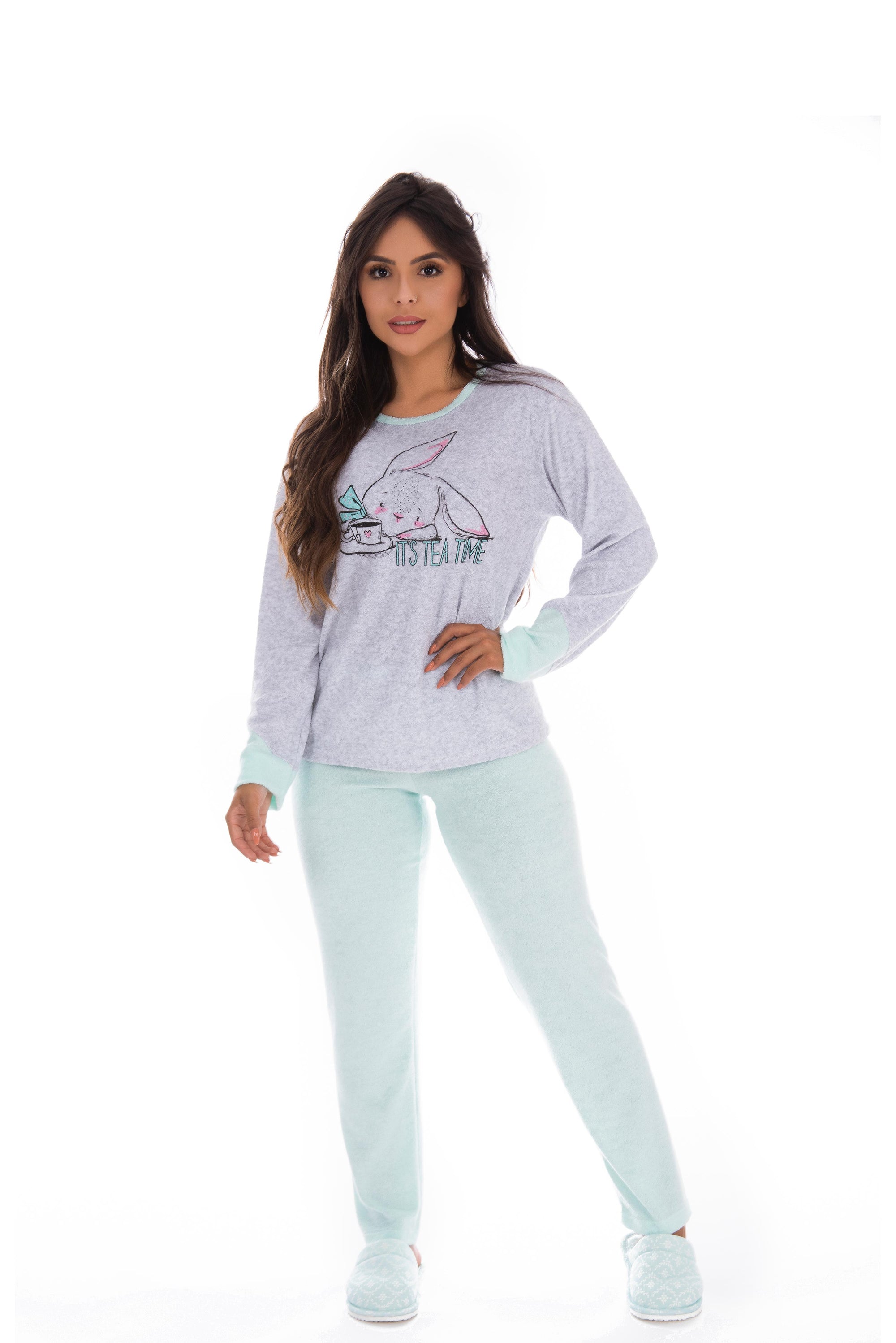 Pijama em plush com estampa em estampas variadas – Doce Malícia