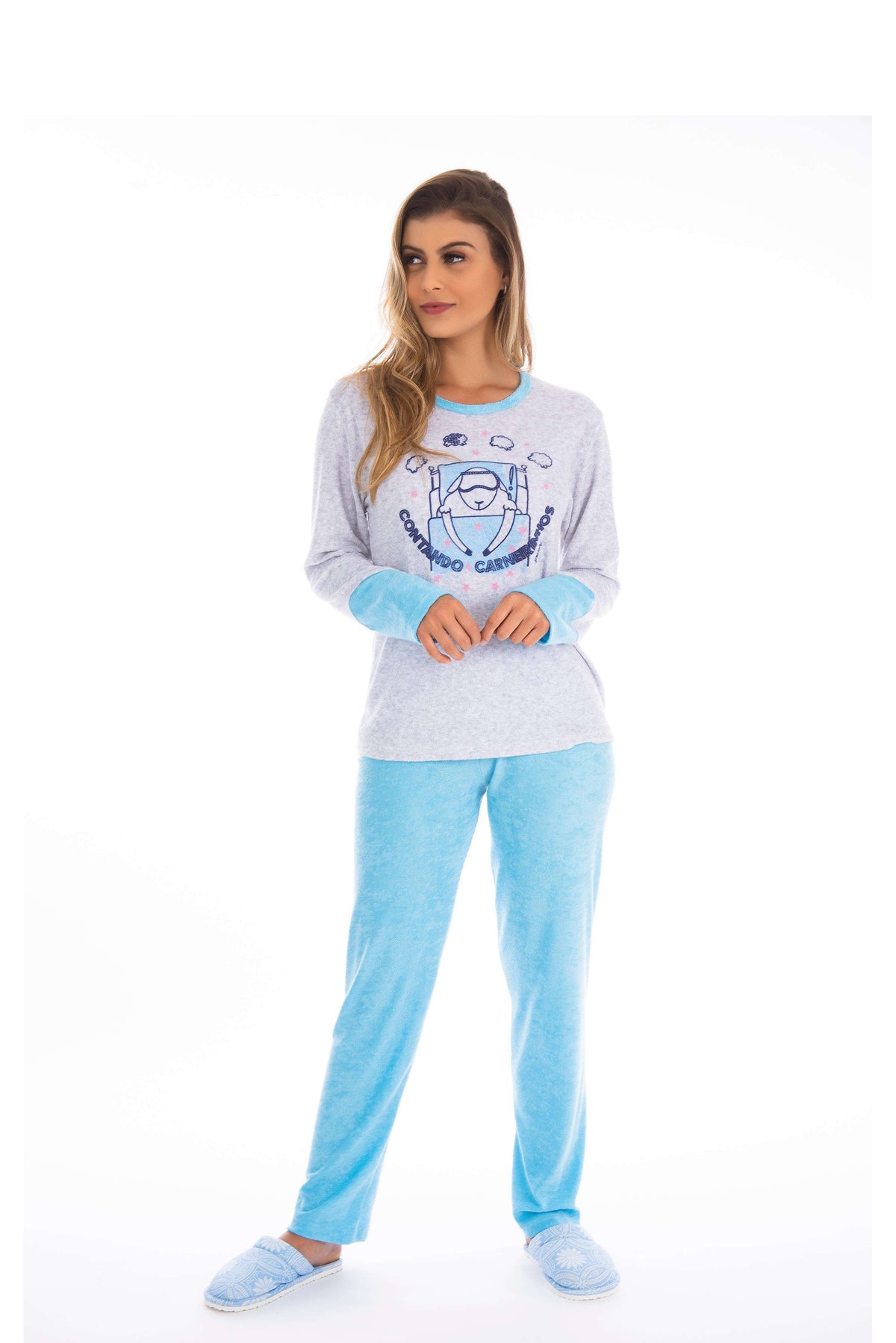 Pijama em plush com estampa em estampas variadas – Doce Malícia