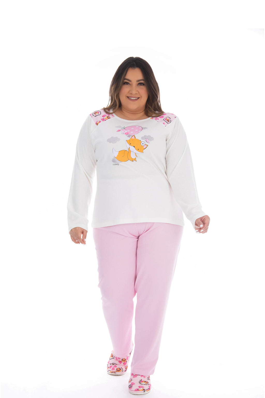 Pijama plus size com blusa estampada em estampas variadas – Doce Malícia
