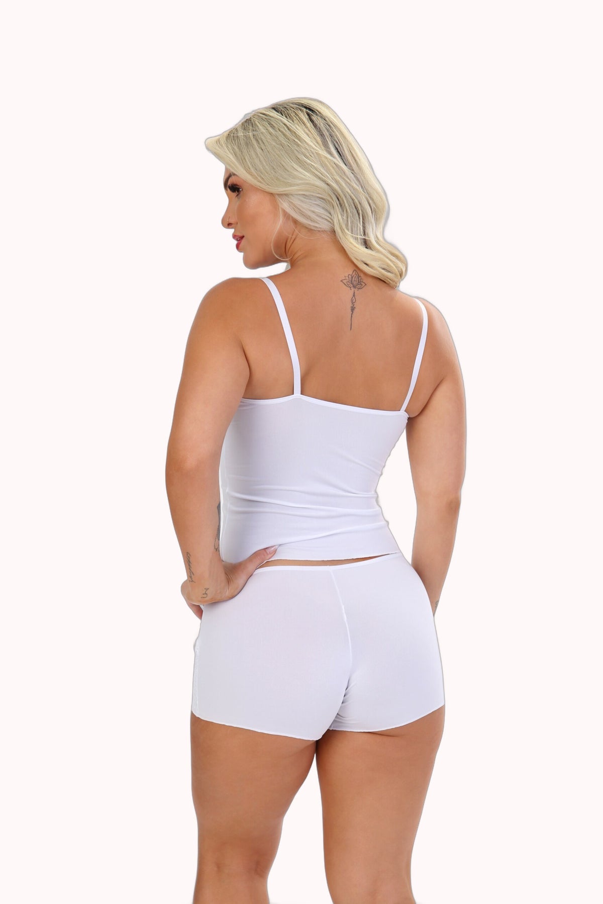 Baby Doll em Microfibra com Renda