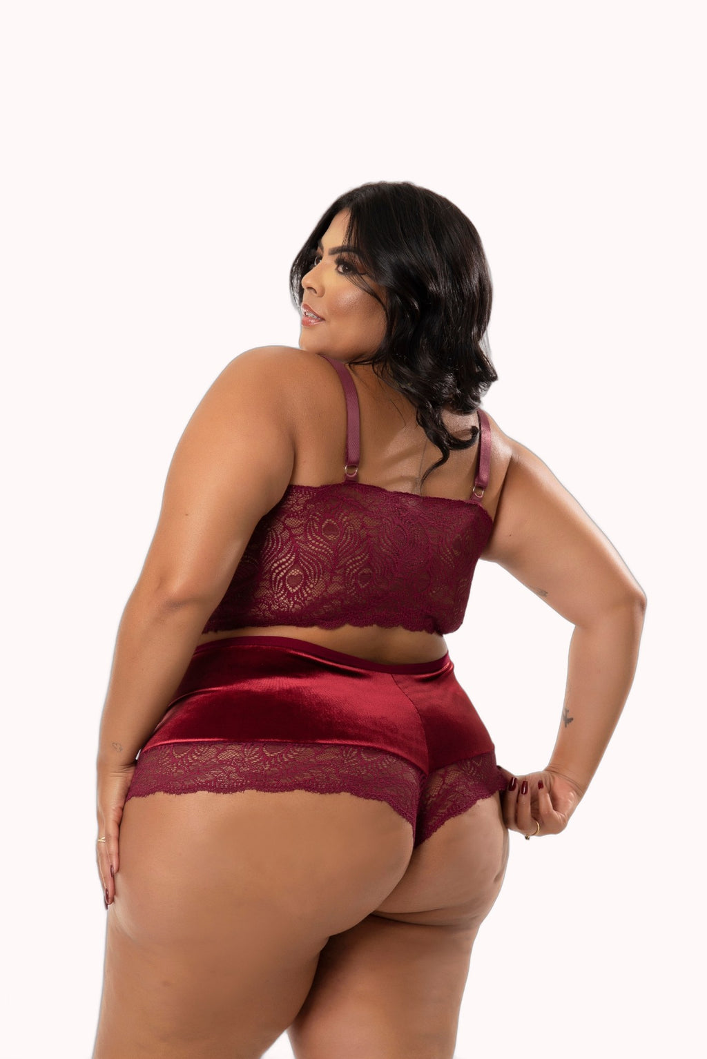 Baby Doll Plus Size de veludo – Doce Malícia