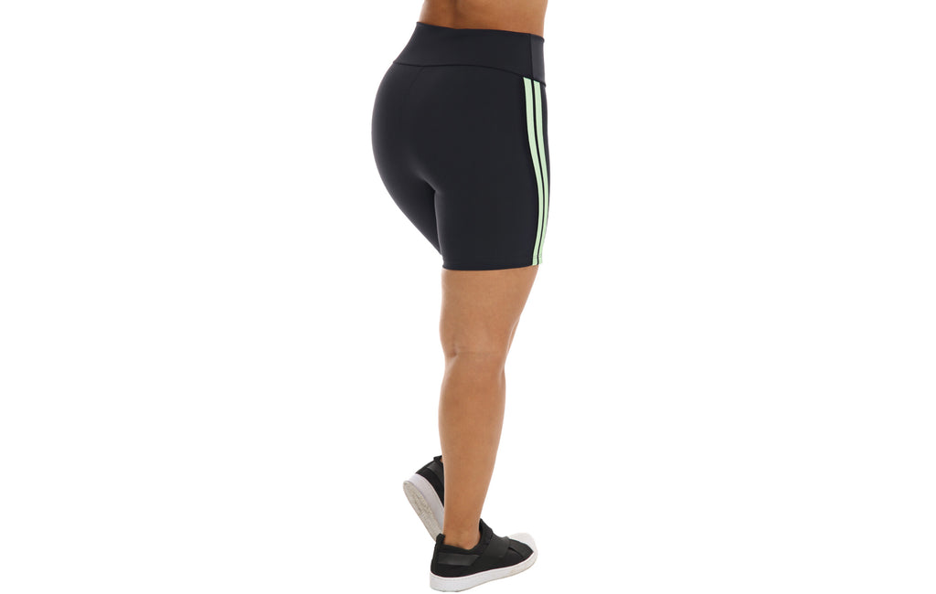 Bermuda fitness preta com listras verdes em Preto – Doce Malícia
