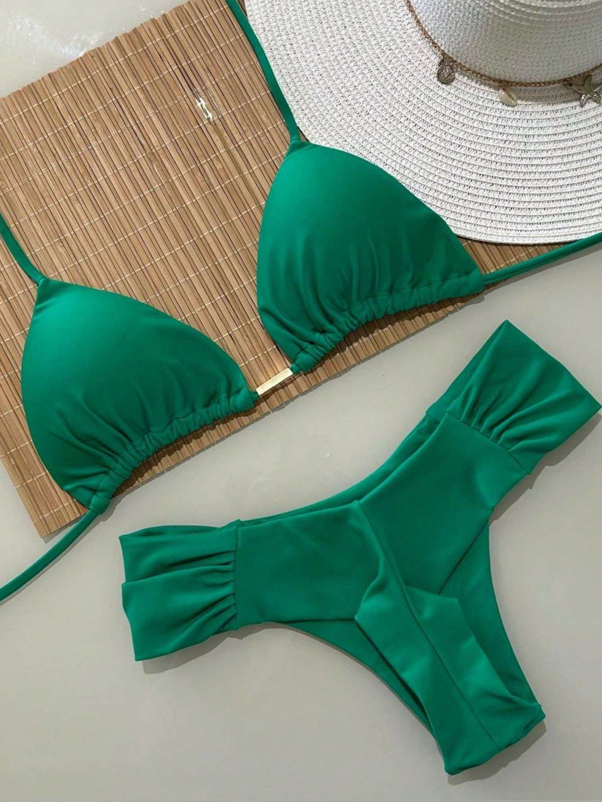 Biquíni Triangular Amarelo com Argola – Doce Malícia