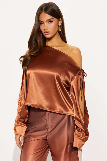 Blusa Feminina Cetim Marrom – Doce Malícia