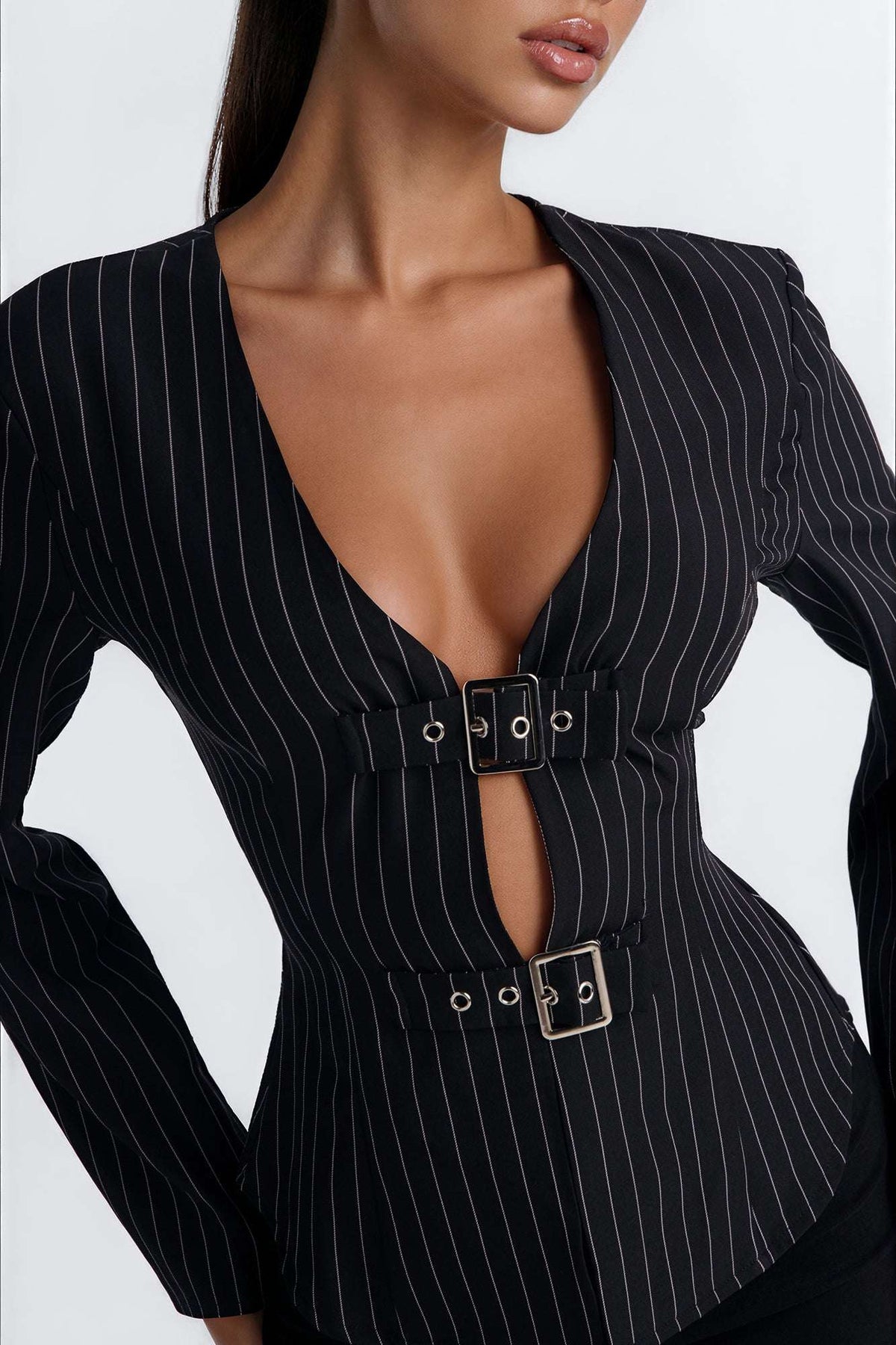 Blusa Feminina Decote V Listrado Preto – Doce Malícia