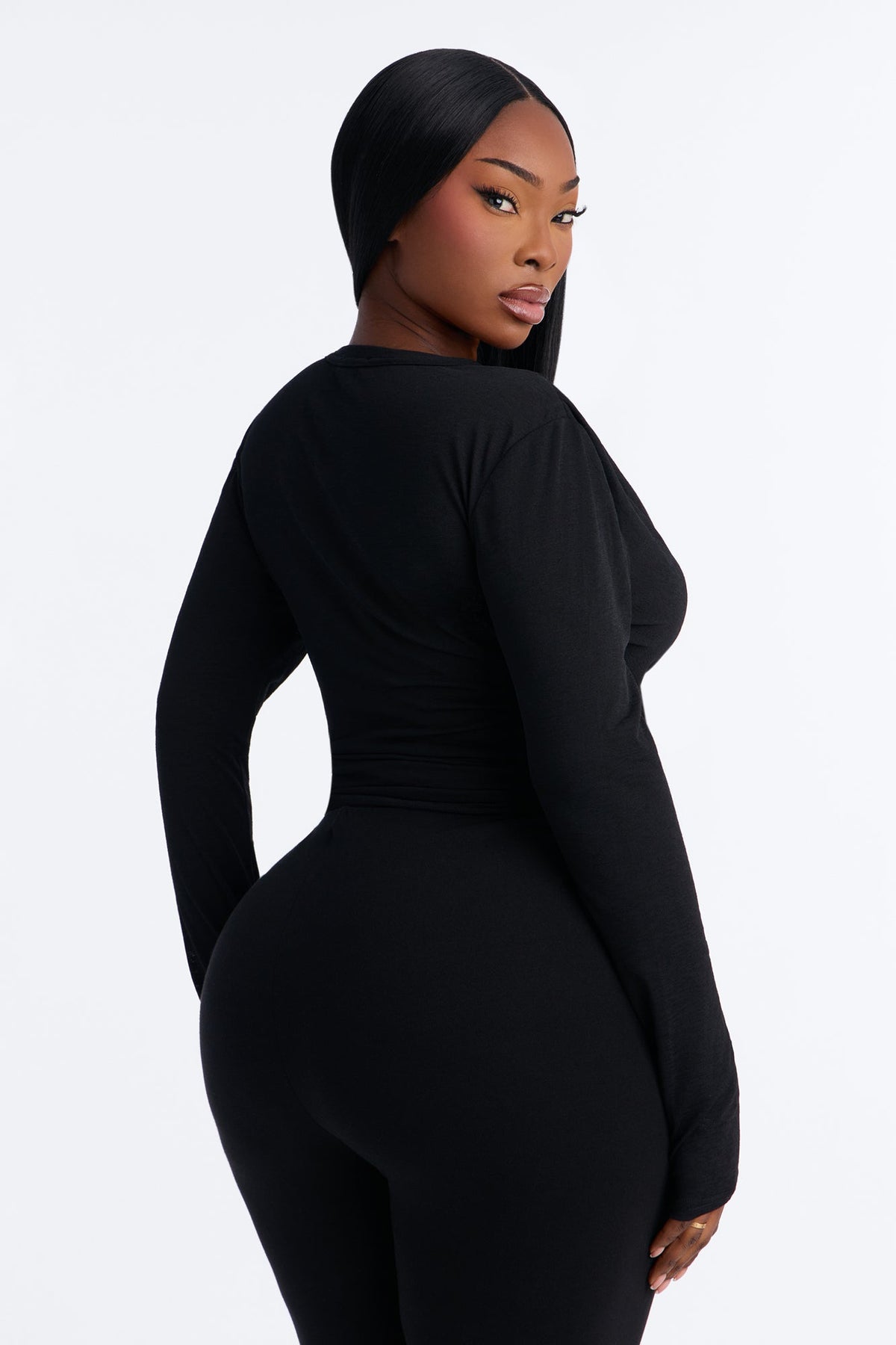 Blusa Feminina Decote V Preto – Doce Malícia