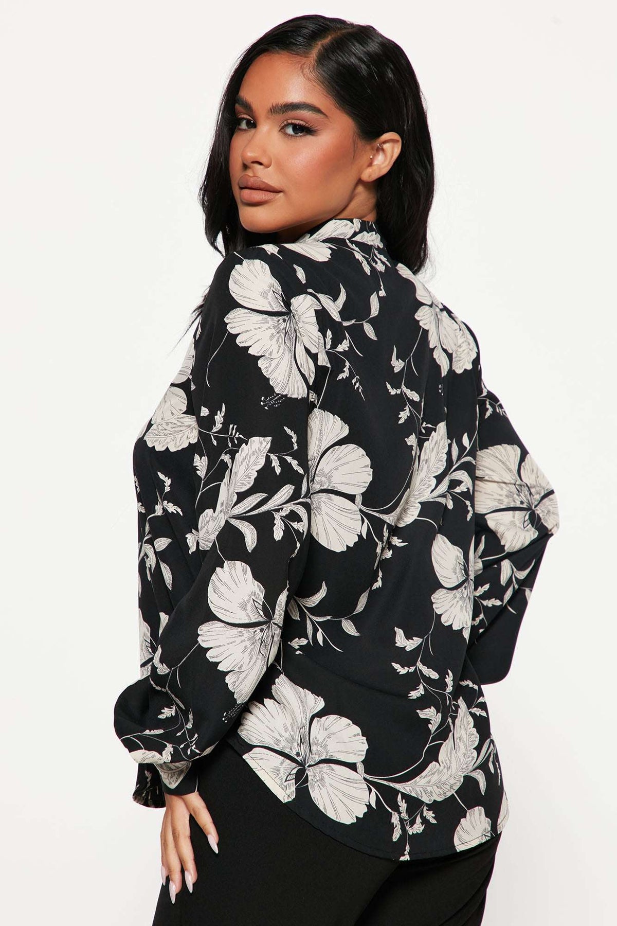 Blusa Feminina Floral Estampado Preto – Doce Malícia