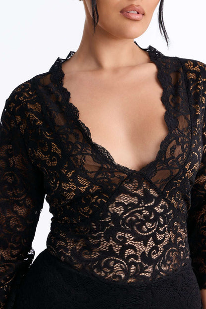 Blusa Feminina Renda Decote V Preto – Doce Malícia