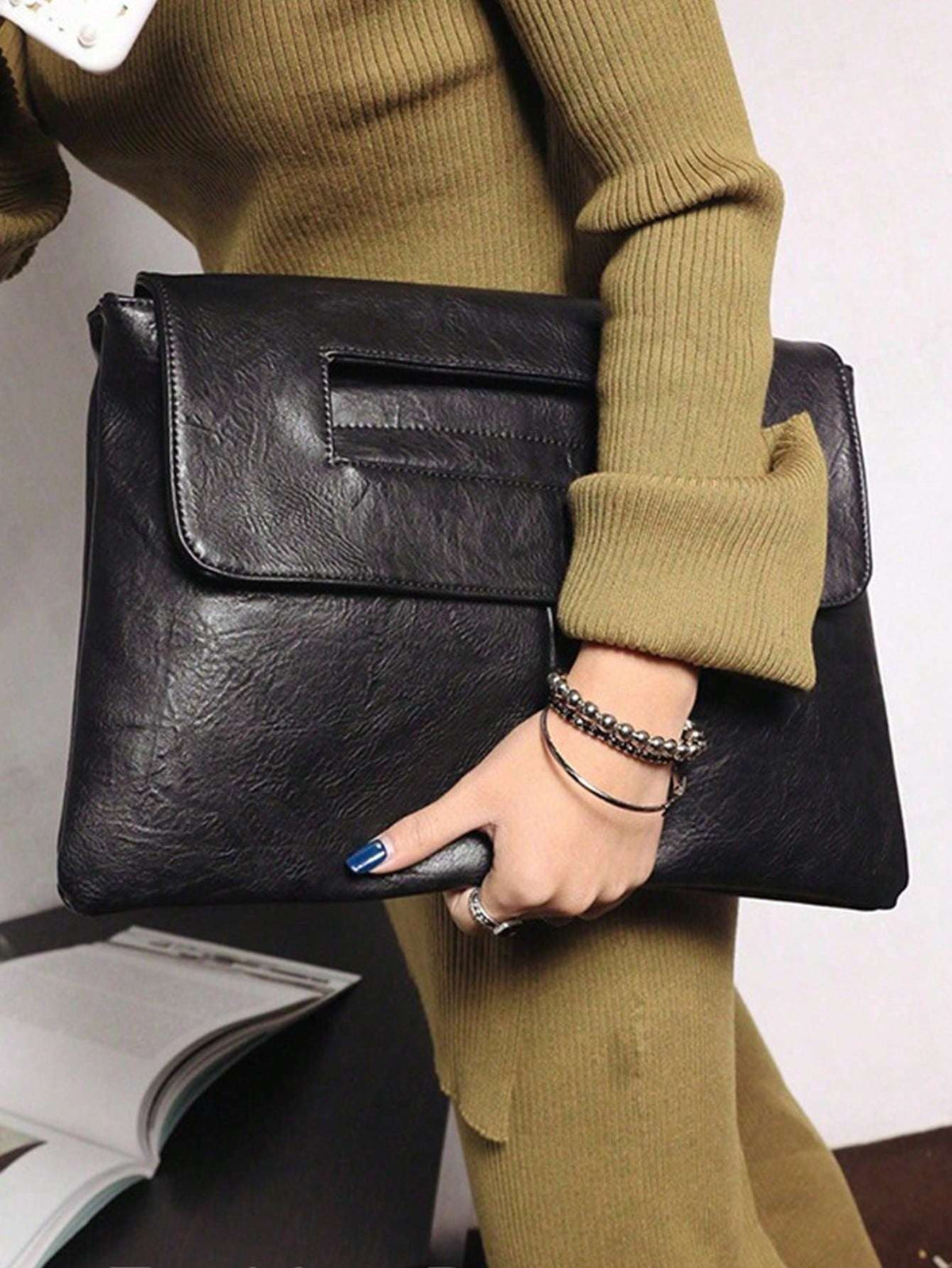 Bolsa Clutch Envelope Grande Couro Sintético – Doce Malícia