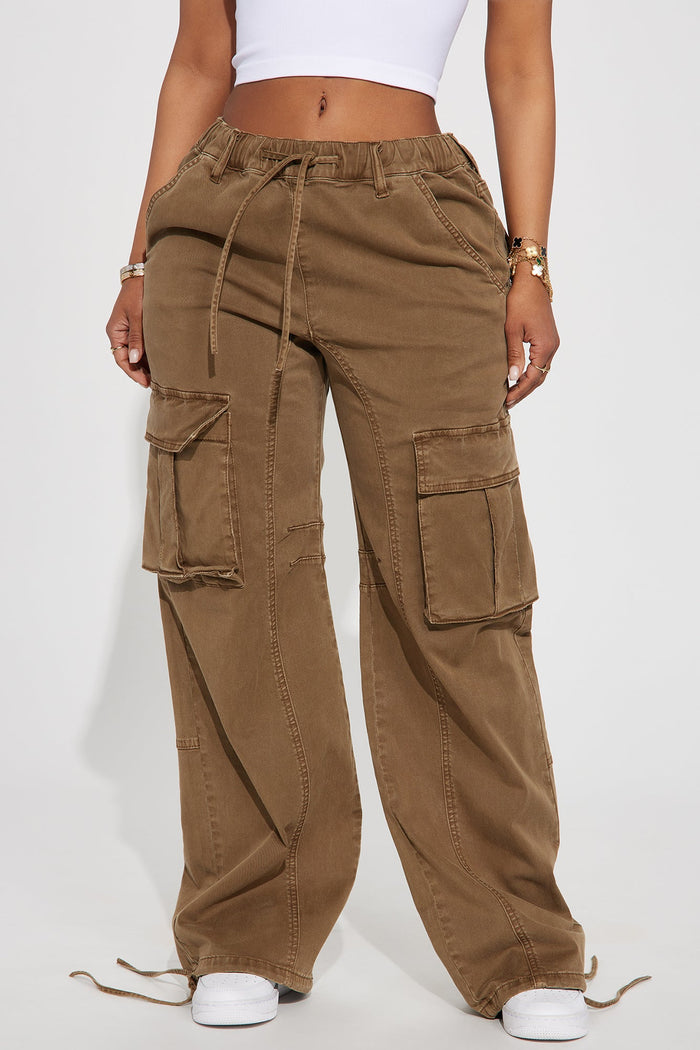 Calça Feminina Cargo Marrom – Doce Malícia — Doce Malícia