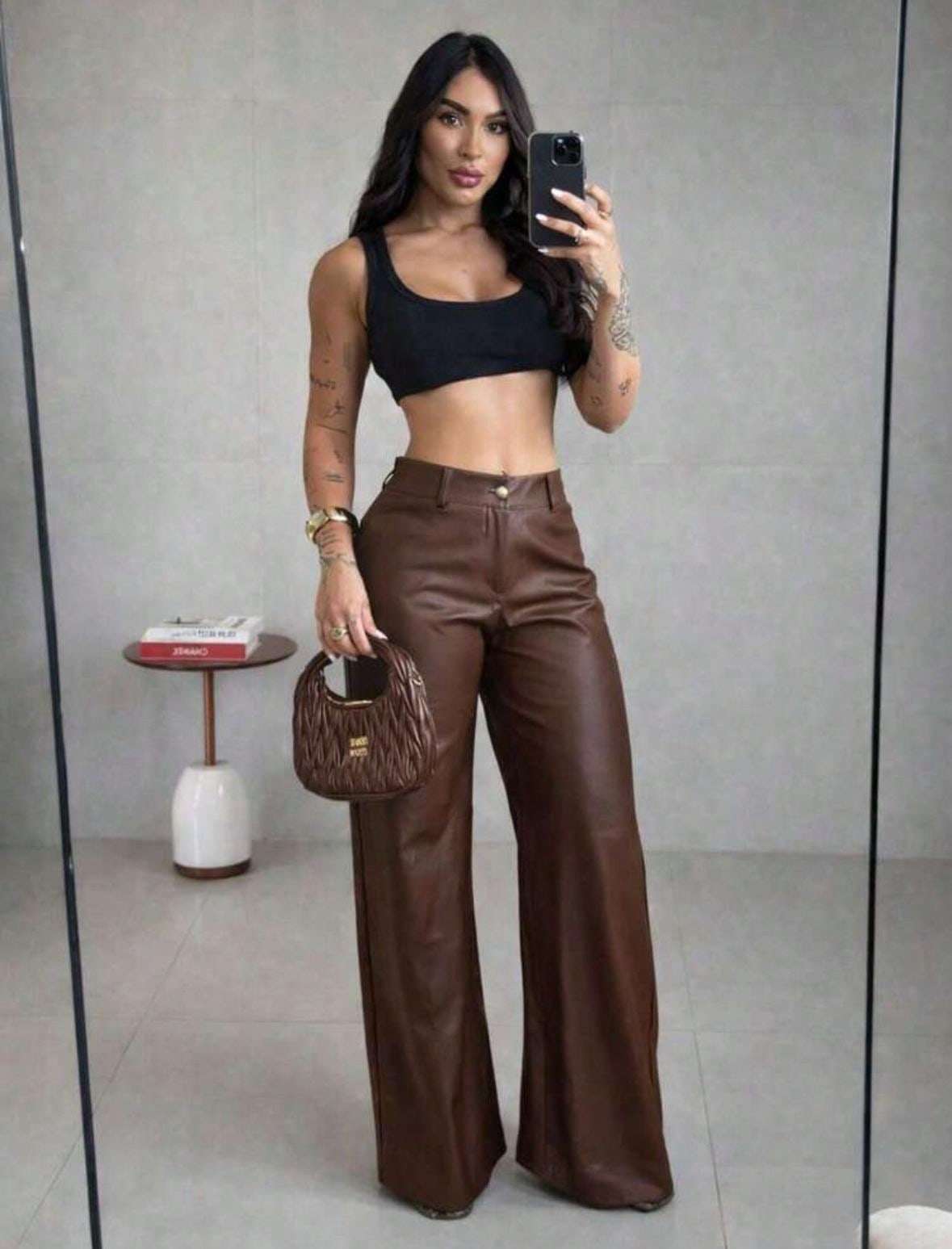 Calça Feminina Couro – Doce Malícia