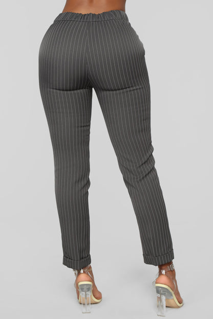 Calça Feminina Listrado Cinza – Doce Malícia