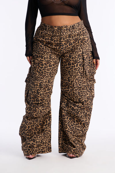 Calça Feminina Pantalona Cargo Soltinho Marrom – Doce Malícia