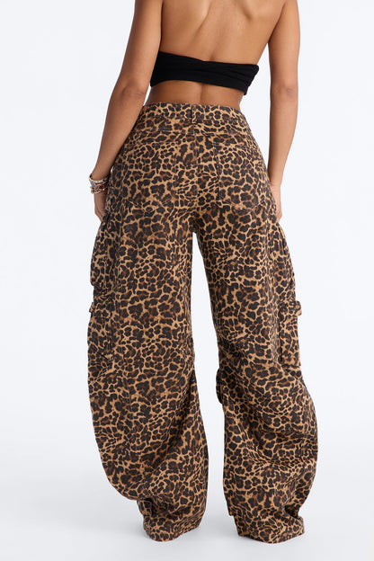 Calça Feminina Pantalona Cargo Soltinho Marrom – Doce Malícia