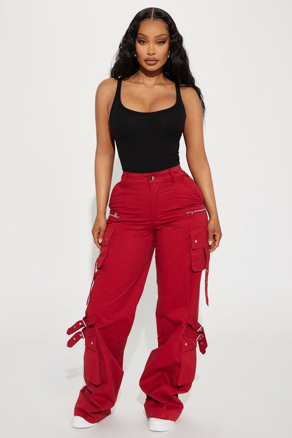 Calça Feminina Pantalona Cargo Vermelho – Doce Malícia