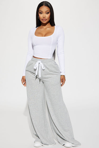 Calça Feminina Pantalona Cintura Alta Soltinho Preto – Doce Malícia