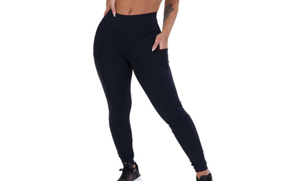 Calça legging longa com bolso em Preto – Doce Malícia