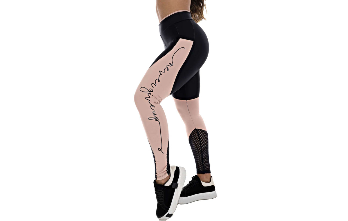 Calça legging elemental com Silk em Preto – Doce Malícia