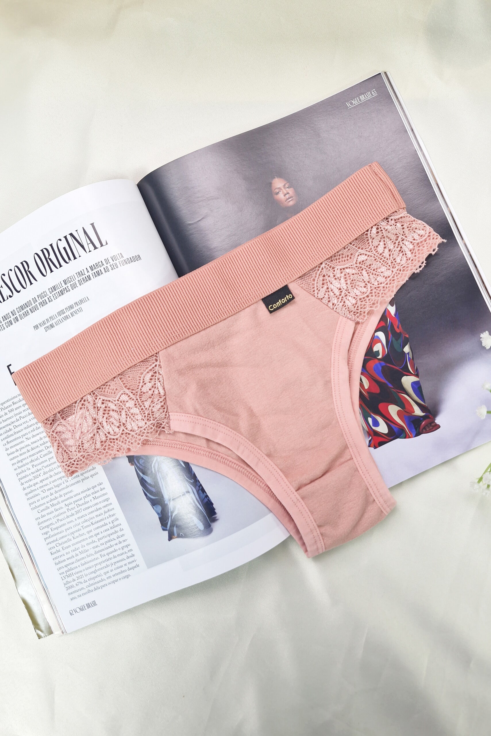 Calcinha de Algodão com Renda em Branco – Doce Malícia