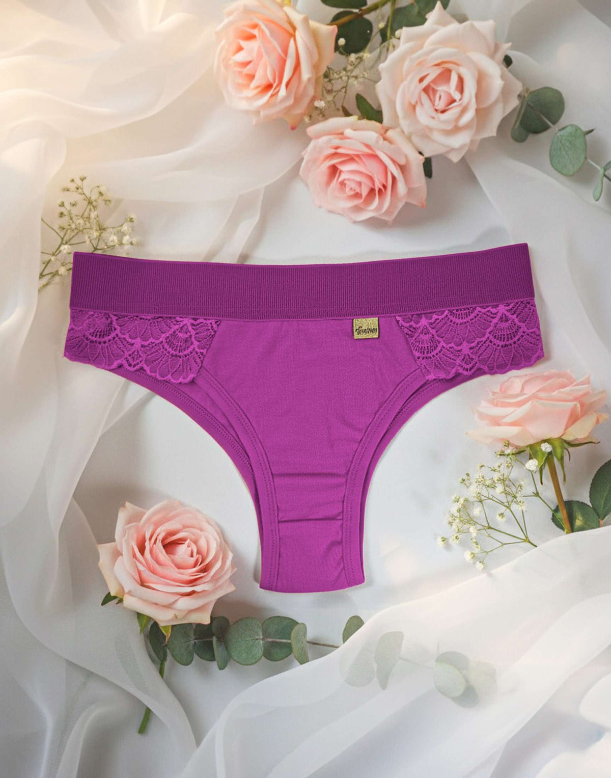 Calcinha de Algodão com Renda em Branco – Doce Malícia