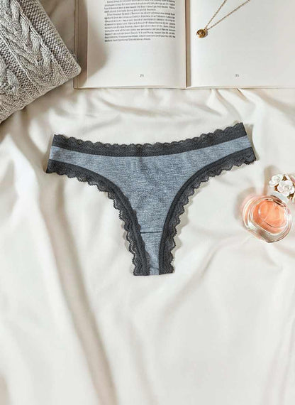 Calcinha de Algodão Conforto com Renda em amarelo – Doce Malícia