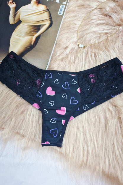 Calcinha em Suede Estampado com Renda em Branco – Doce Malícia