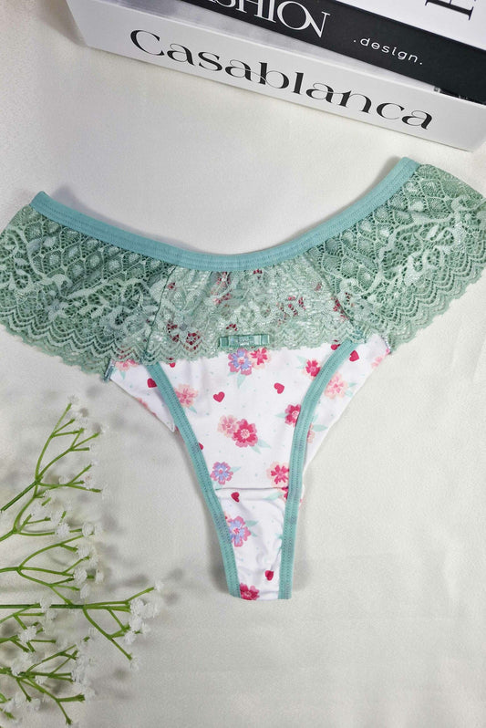 Calcinha Estampada com Renda Vazada em azul-Marinho – Doce Malícia