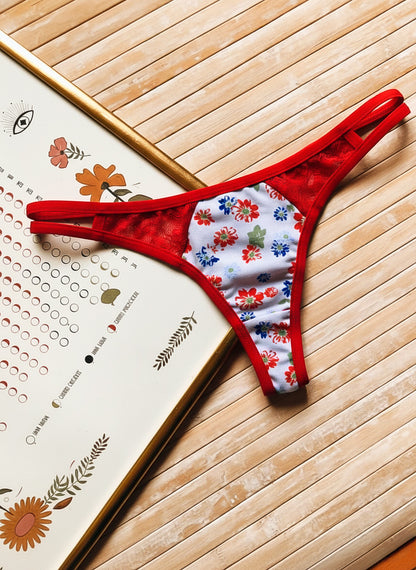 Calcinha Fio Dental Estampada em Branco – Doce Malícia