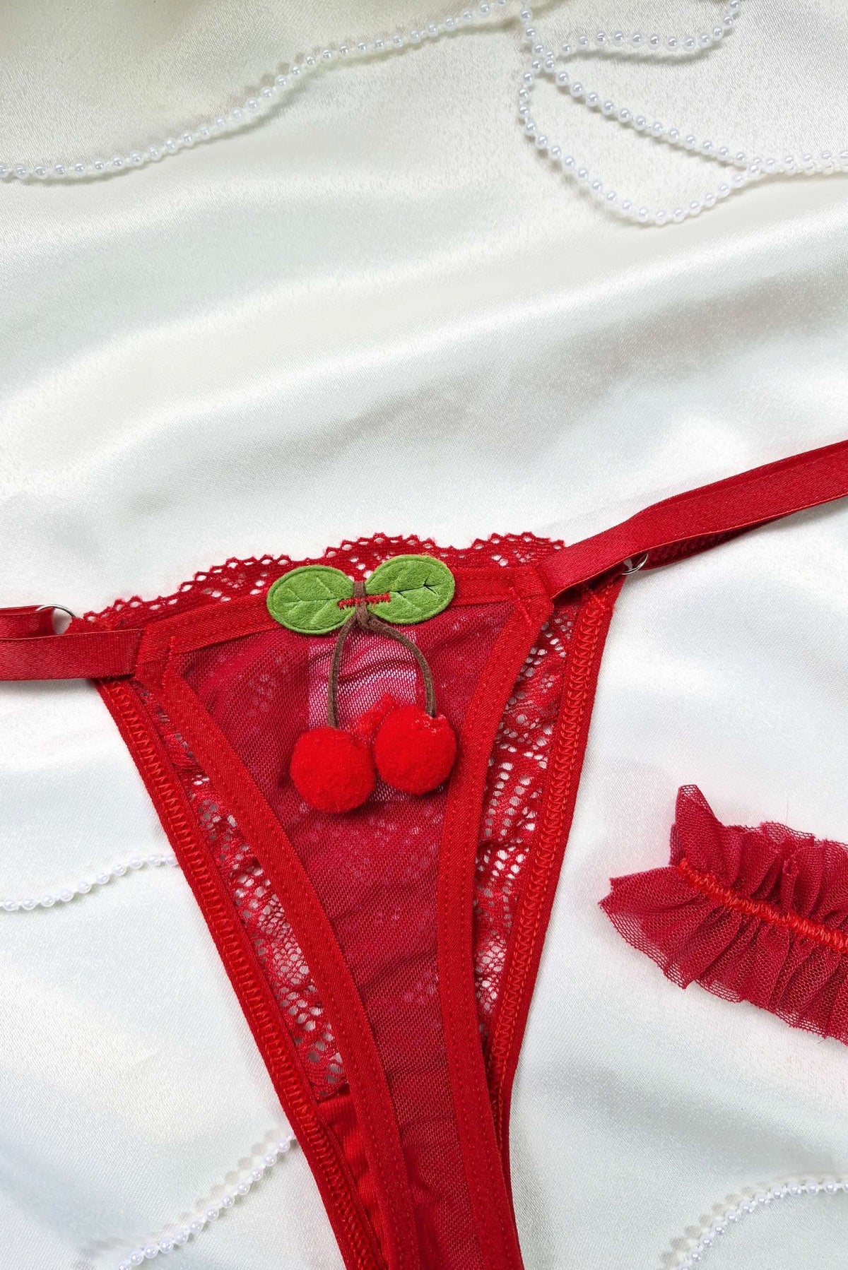 Calcinha Fio Dental de Tule em Branco – Doce Malícia